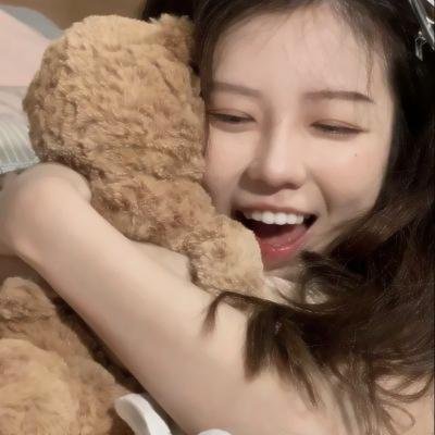 消失的她2海报