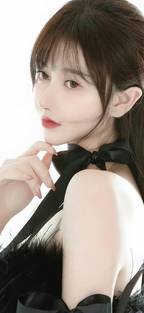 女孩海报
